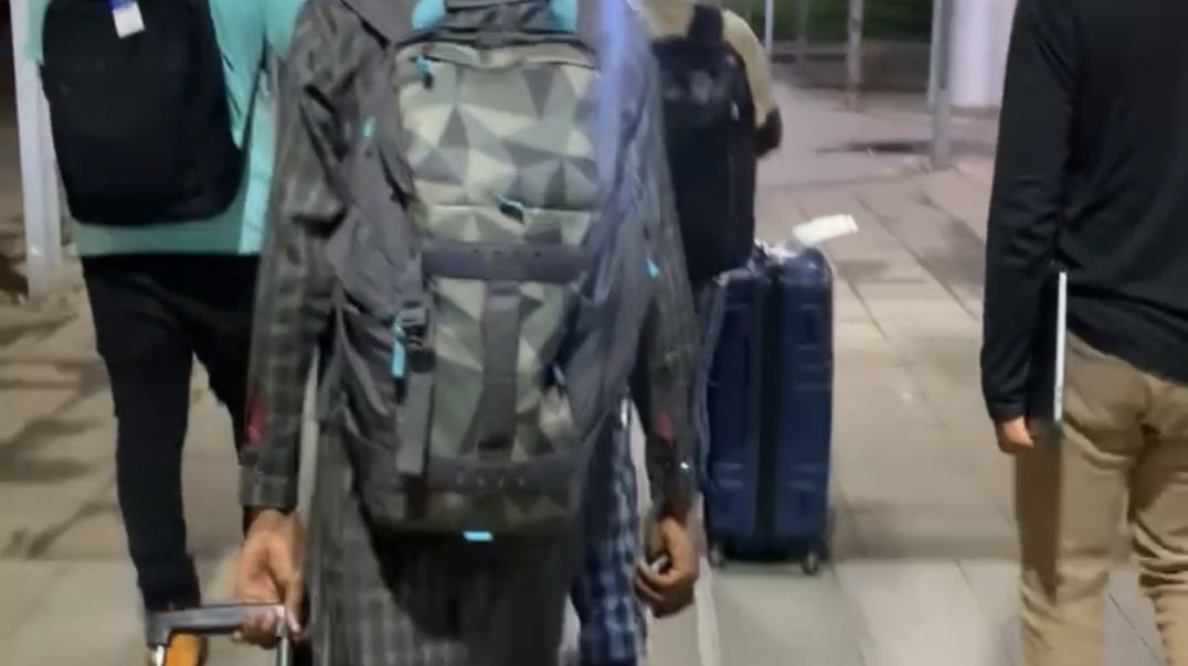 8A00AA02-972B-4CFE-AD1D-CF781915C983